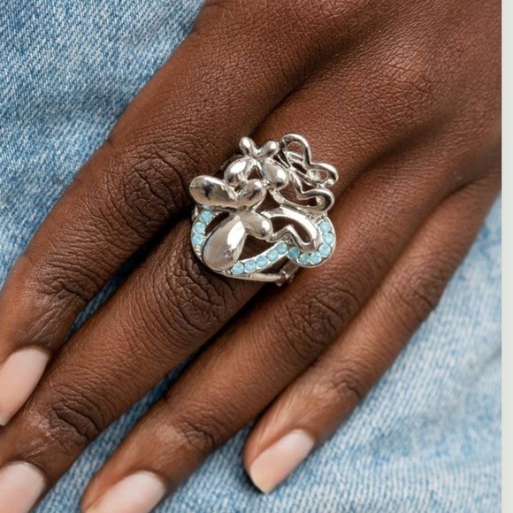 Paparazzi Ring ~ Fluttering Flashback - Blue - Picture 1 of 5